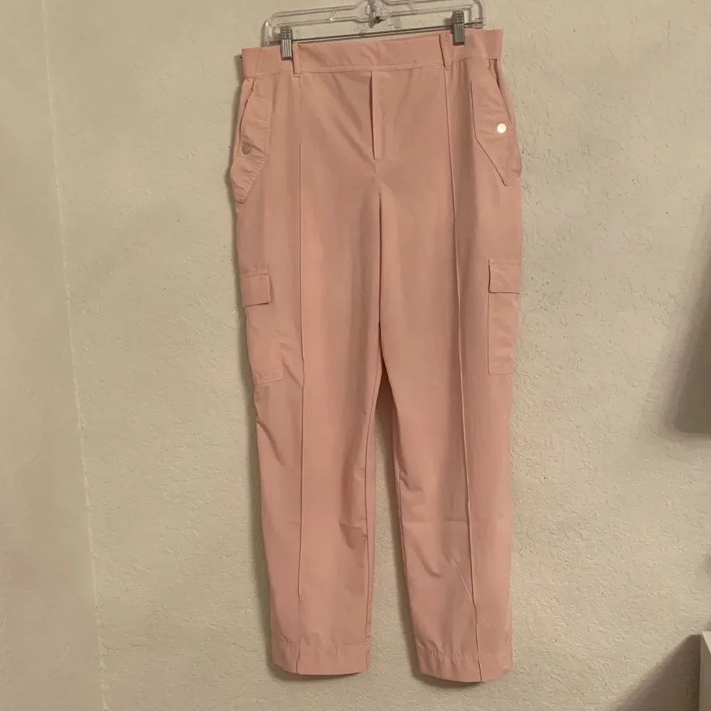Athleta Vienna Cargo Women’s Pants Pink Lightweight Straight Leg Pockets Size 16